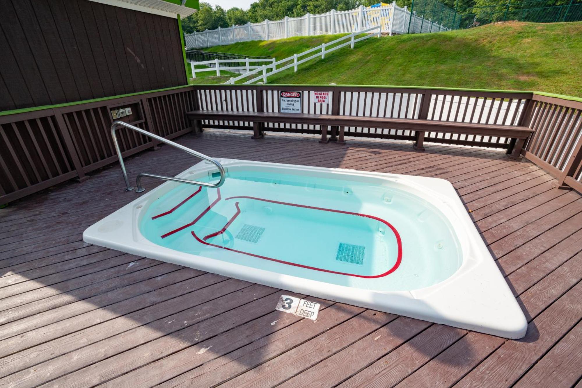 Jellystone Park Birchwood Acres Βίλα Greenfield Park Εξωτερικό φωτογραφία